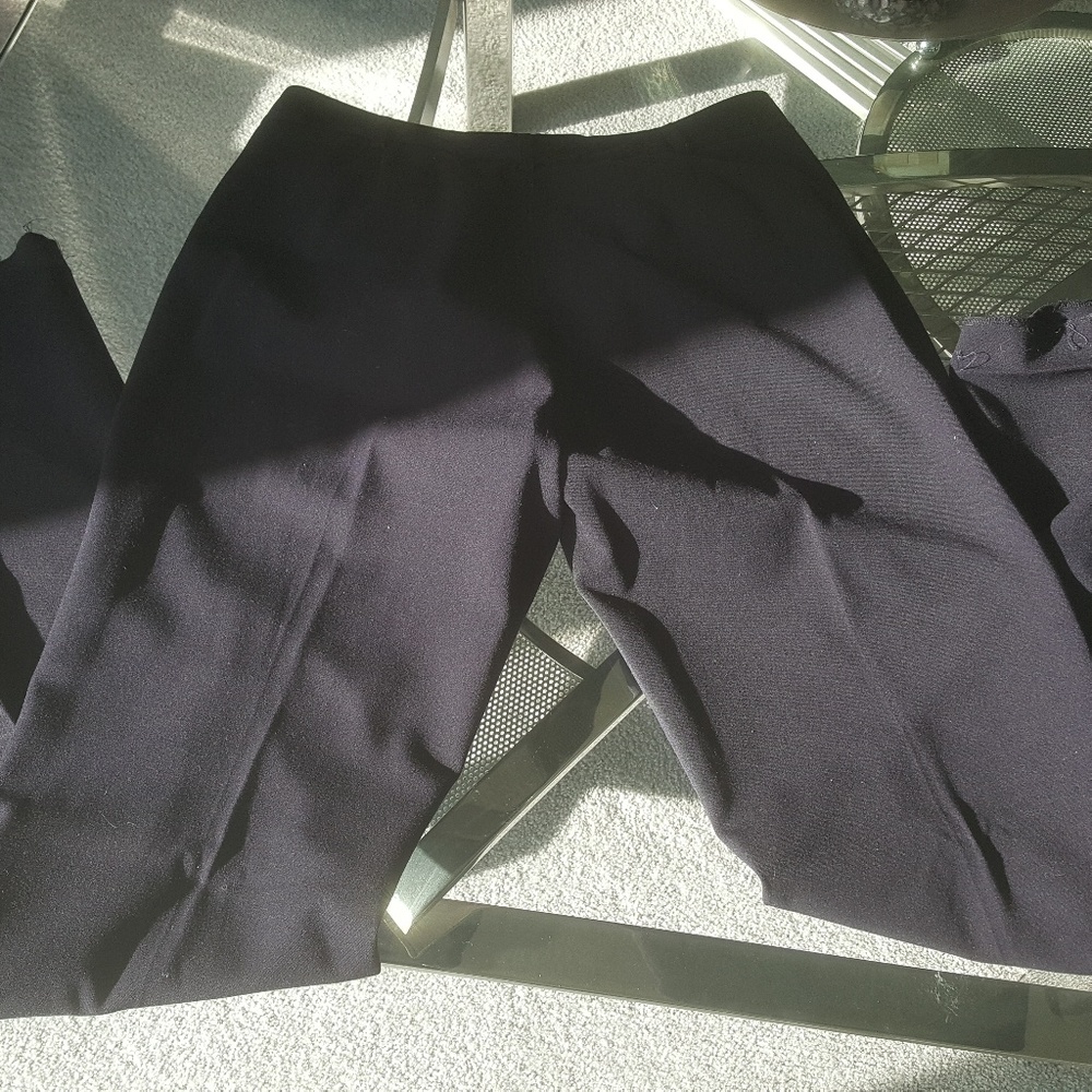 HW  NEW YORK. navy tall pants. Size 8.